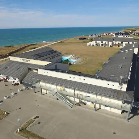 Apartment Tomte - 70m From The Sea In Nw Jutland By Interhome